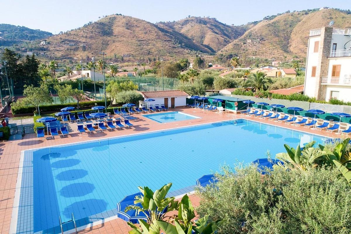 Cefalu Resort - Sporting Club Экстерьер фото